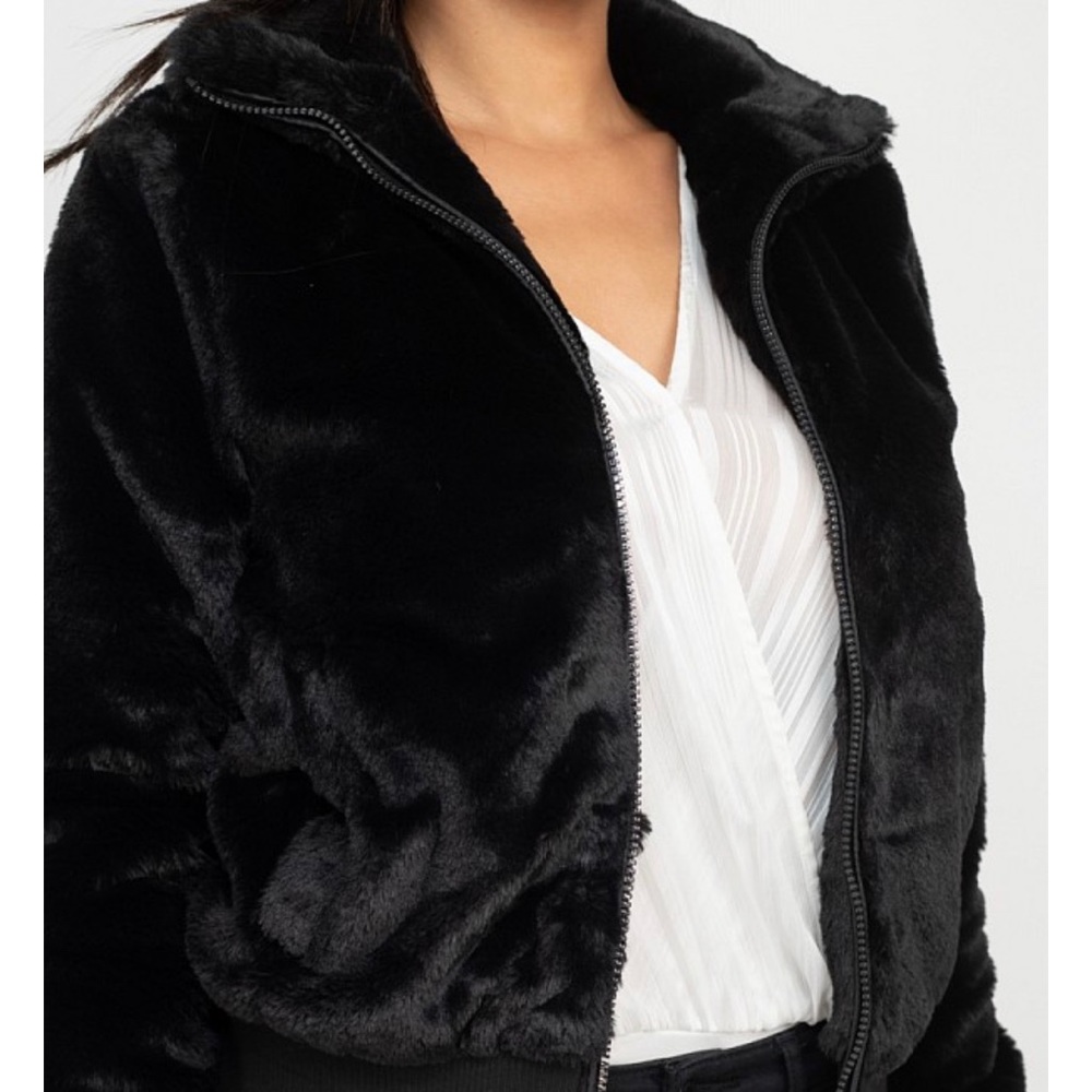 Black fur jacket - Picture 1 of 2